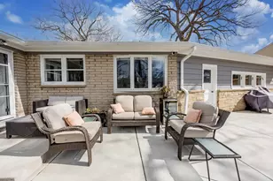 2609 S 50th St, Milwaukee, WI 53219 - Photo 47