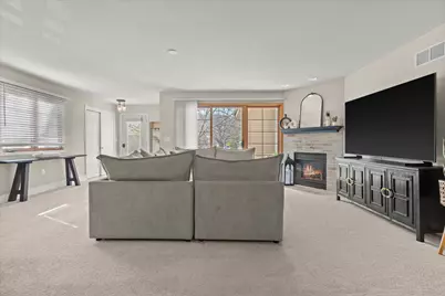 2293 A  Circle Ridge -, Delafield, WI 53018 - Photo 11