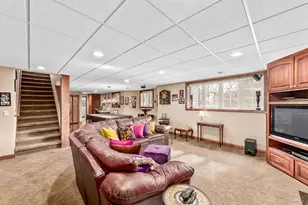 14445 W Meadowshire Dr, New Berlin, WI 53151 - Photo 23