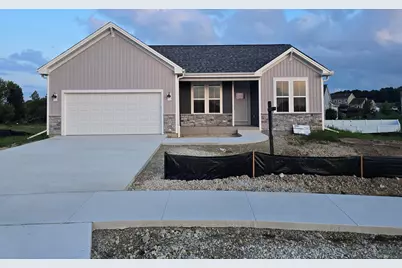 1565  Patton Dr, Hartford, WI 53027 - Photo 1