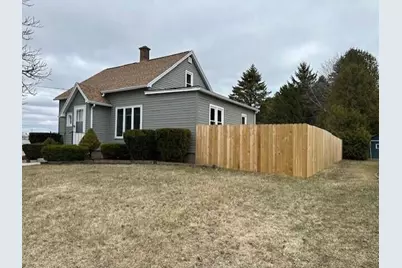 2213 S 35th St, Manitowoc, WI 54220 - Photo 1