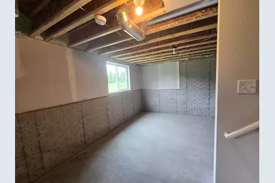 W219N16394  Jasmine Ct, Jackson, WI 53037 - Photo 17