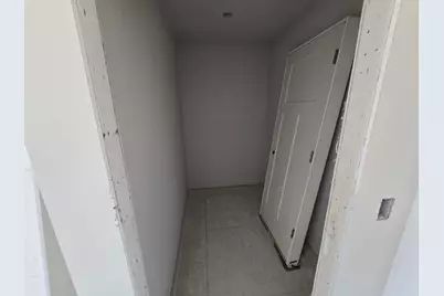 W219N16394  Jasmine Ct, Jackson, WI 53037 - Photo 7