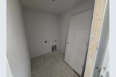 W219N16394  Jasmine Ct, Jackson, WI 53037 - Photo 9