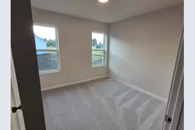 W219N16394  Jasmine Ct, Jackson, WI 53037 - Photo 15