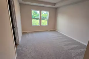 W219N16394 Jasmine Ct, Jackson, WI 53037 - Photo 11