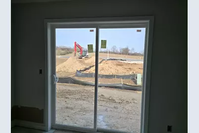 618  Harvest Ln, Hartford, WI 53027 - Photo 5