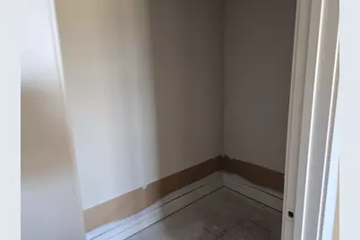 618  Harvest Ln, Hartford, WI 53027 - Photo 9