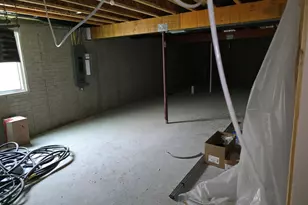 624 Harvest Ln, Hartford, WI 53027 - Photo 15