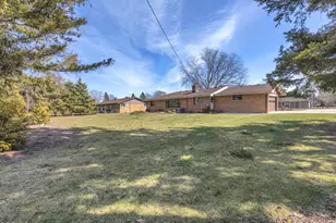 2420 Mayflower Ave, Sheboygan, WI 53083 - Photo 25