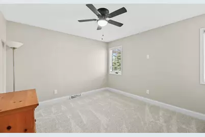 25922 W Loomis Rd, Racine, WI 53185 - Photo 39