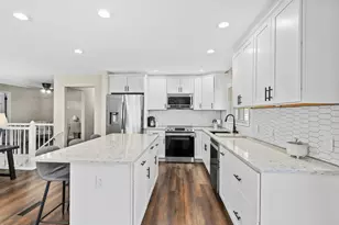 25922 W Loomis Rd, Racine, WI 53185 - Photo 7