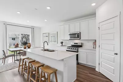 530  Freedom Trl, Burlington, WI 53105 - Photo 7