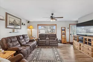 327 Tomahawk Dr, Twin Lakes, WI 53181 - Photo 3