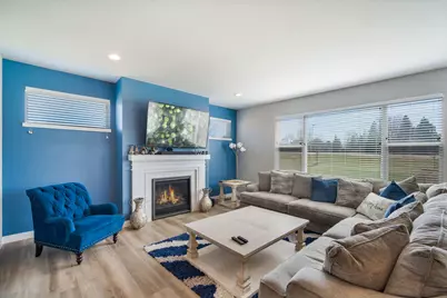 W148N10450  Blackbird Pt, Germantown, WI 53022 - Photo 11