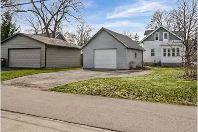 411  1st Ave, Holmen, WI 54636 - Photo 31