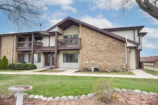 1612 S Coachlight Dr, New Berlin, WI 53151 - Photo 25