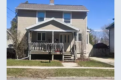 1620  Hamilton St, Manitowoc, WI 54220 - Photo 1