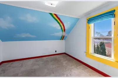 1943 E Hillcrest Ave, Milwaukee, WI 53207 - Photo 21