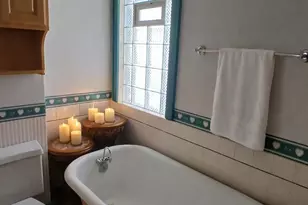 1943 E Hillcrest Ave, Milwaukee, WI 53207 - Photo 11