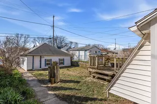 1943 E Hillcrest Ave, Milwaukee, WI 53207 - Photo 31