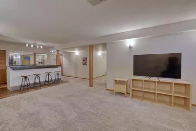 N29W26677  Peterson Dr, Pewaukee, WI 53072 - Photo 21