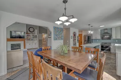 N29W26677  Peterson Dr, Pewaukee, WI 53072 - Photo 9