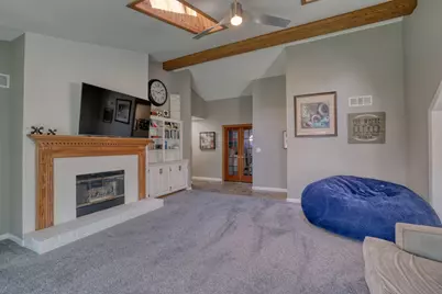 N29W26677  Peterson Dr, Pewaukee, WI 53072 - Photo 13