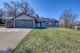 N29W26677 Peterson Dr, Pewaukee, WI 53072 - Photo 1
