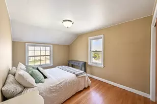 2442 S 78th St, West Allis, WI 53219 - Photo 27