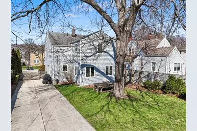 2442 S 78th St, West Allis, WI 53219 - Photo 37