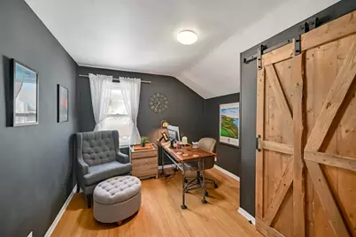 2442 S 78th St, West Allis, WI 53219 - Photo 23