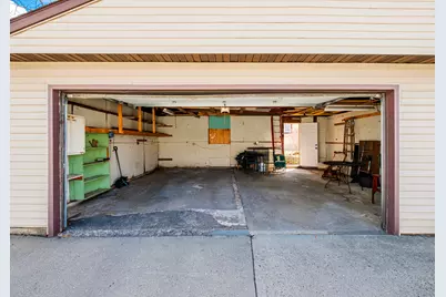 1321 S 115th St, West Allis, WI 53214 - Photo 33