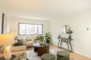 1108 N Milwaukee St, Milwaukee, WI 53202 - Photo 9