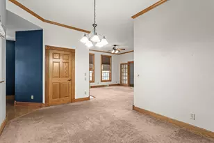 1568 E Gate Dr, Watertown, WI 53094 - Photo 15