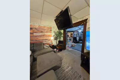 1420  Hawthorne Ave, Two Rivers, WI 54241 - Photo 11