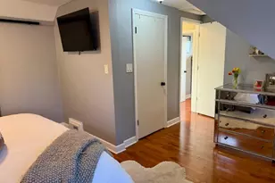 1547 E Tripoli Ave, Milwaukee, WI 53207 - Photo 17