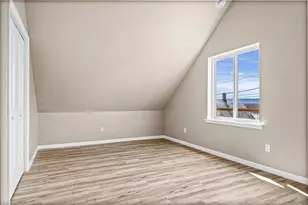 180 S Hill St, Fountain City, WI 54629 - Photo 25