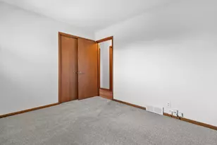 210 Echo Ln, Racine, WI 53406 - Photo 21