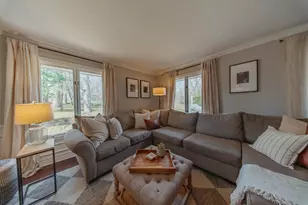 3695 Mary Cliff Ln, Brookfield, WI 53005 - Photo 3