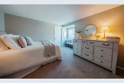 3695  Mary Cliff Ln, Brookfield, WI 53005 - Photo 13