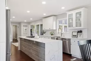 3695 Mary Cliff Ln, Brookfield, WI 53005 - Photo 5