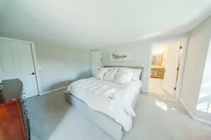 3695 Mary Cliff Ln, Brookfield, WI 53005 - Photo 11