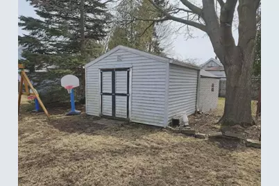 1420  Hawthorne Ave, Two Rivers, WI 54241 - Photo 23