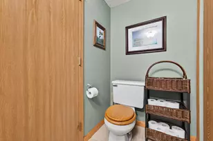 N74W23475 Water Tower Ct, Sussex, WI 53089 - Photo 13