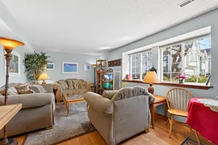 N74W23475 Water Tower Ct, Sussex, WI 53089 - Photo 9