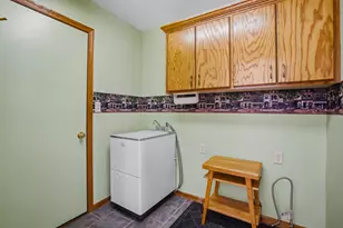 1001 Spring Waters Dr, Oconomowoc, WI 53066 - Photo 17