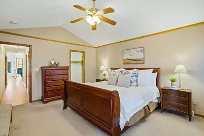 1001  Spring Waters Dr, Oconomowoc, WI 53066 - Photo 19