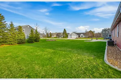 1001  Spring Waters Dr, Oconomowoc, WI 53066 - Photo 29