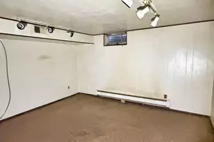 6118 W Port Ave, Milwaukee, WI 53223 - Photo 13